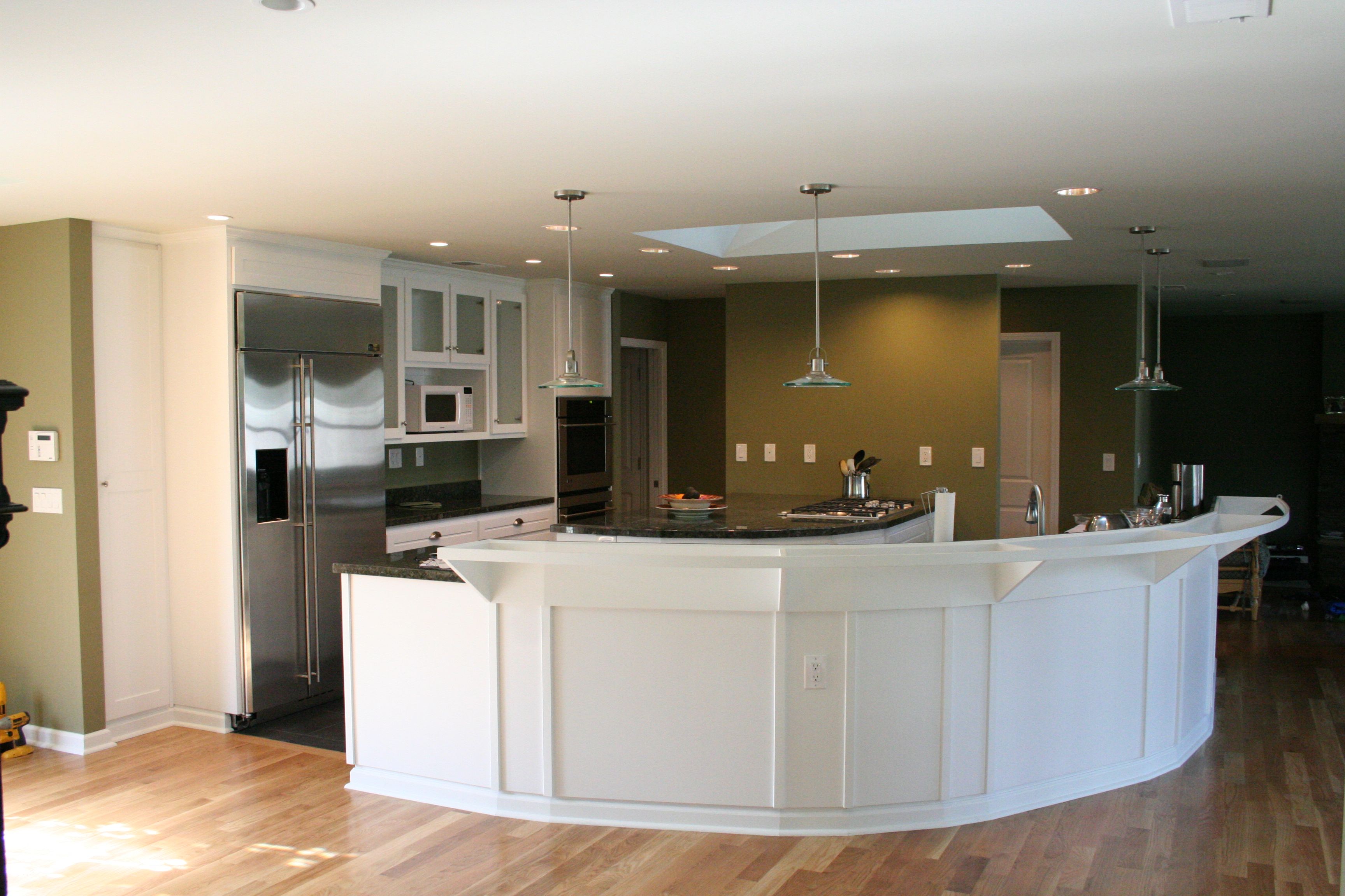 Custom Kitchen, Maple, Shaker, White